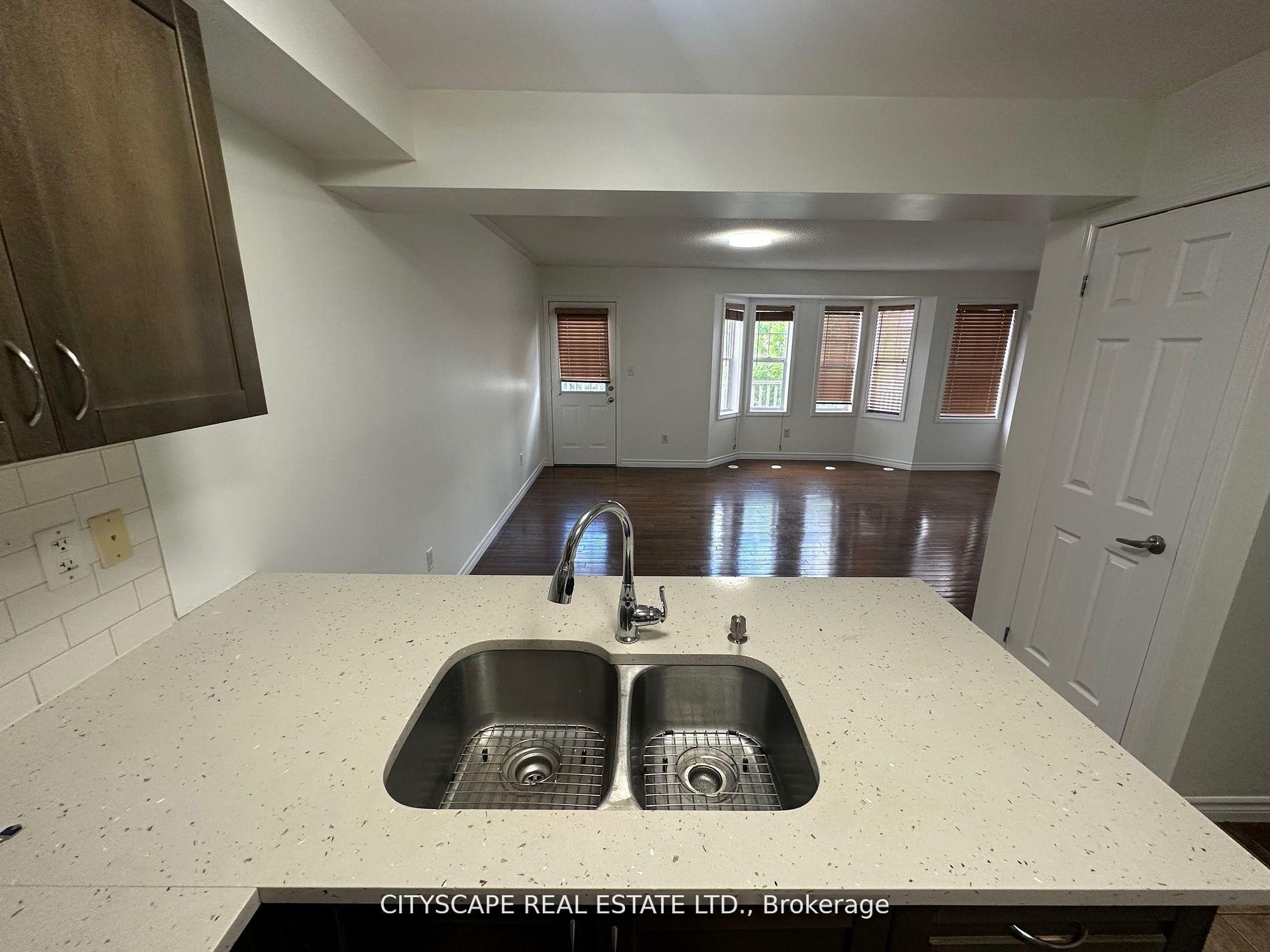 Photo 9 of 1155 Mcdowell Crescent, Milton, Beaty — HOMEH