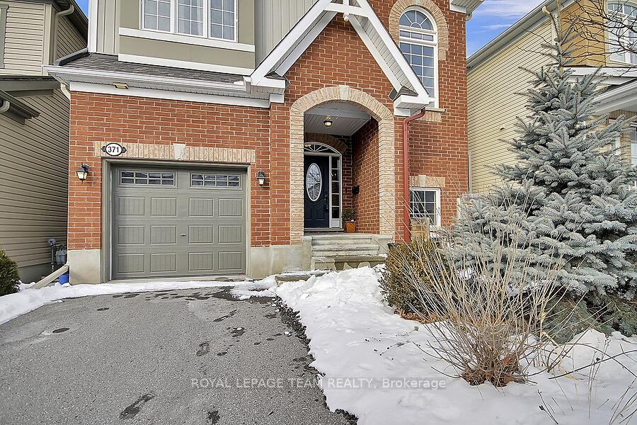 Photo 2 of 371 Meadowbreeze Drive, Ottawa, Kanata - Emerald Meadows/Trailwest — HOMEH