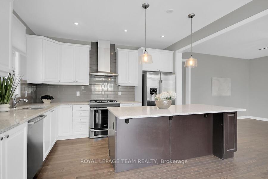 Photo 11 of 371 Meadowbreeze Drive, Ottawa, Kanata - Emerald Meadows/Trailwest — HOMEH