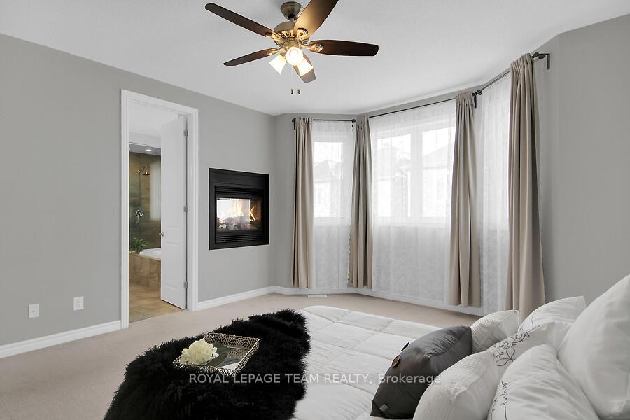 Photo 17 of 371 Meadowbreeze Drive, Ottawa, Kanata - Emerald Meadows/Trailwest — HOMEH