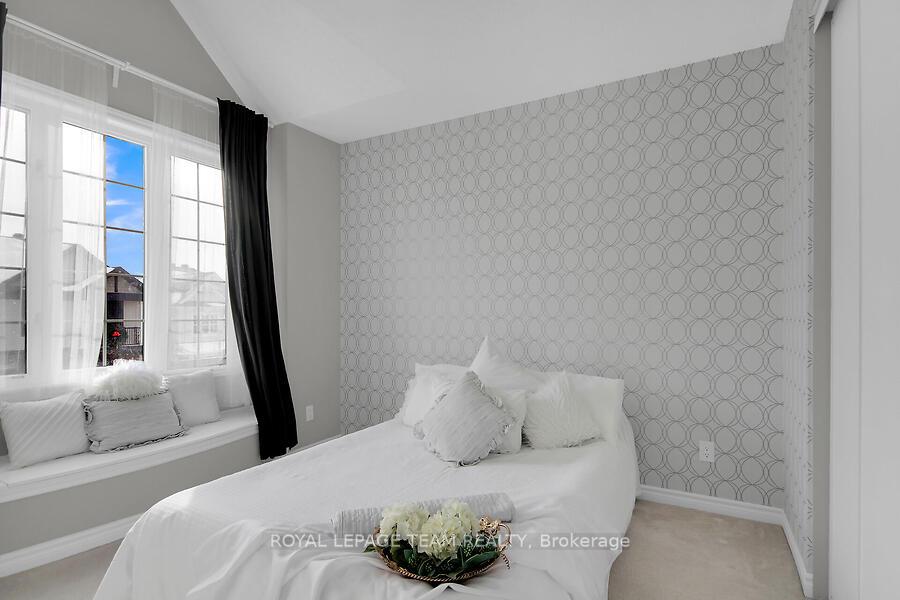 Photo 24 of 371 Meadowbreeze Drive, Ottawa, Kanata - Emerald Meadows/Trailwest — HOMEH