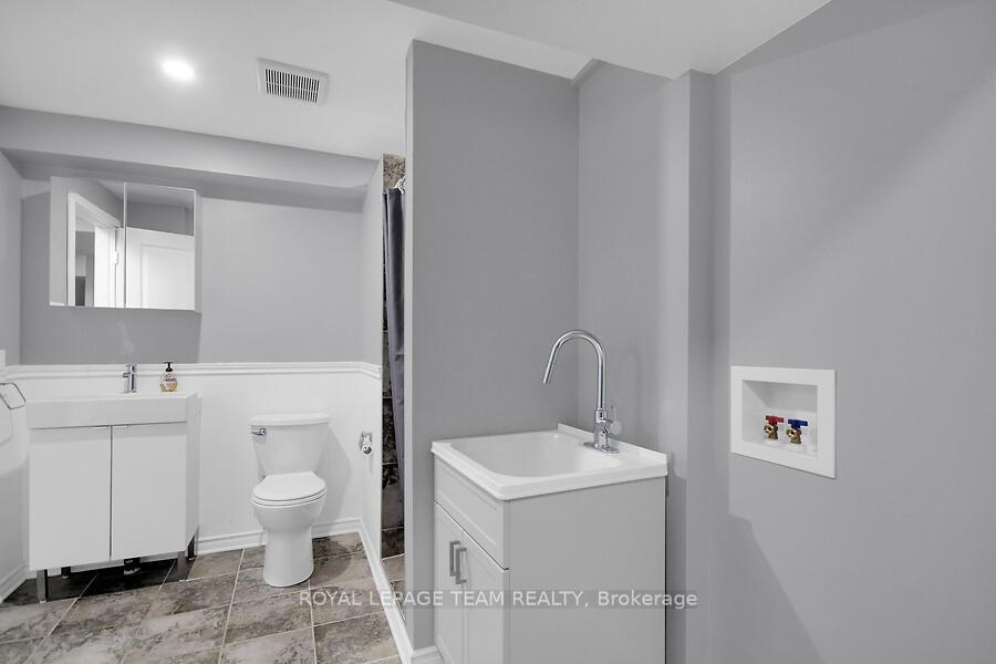 Photo 35 of 371 Meadowbreeze Drive, Ottawa, Kanata - Emerald Meadows/Trailwest — HOMEH