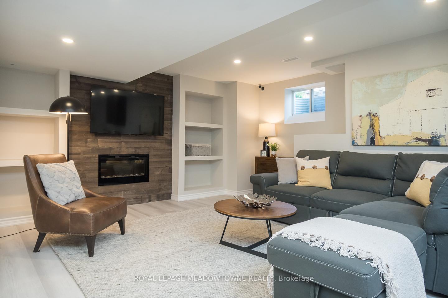 Photo 33 of 390 Ramsey Place, Milton, Ford — HOMEH