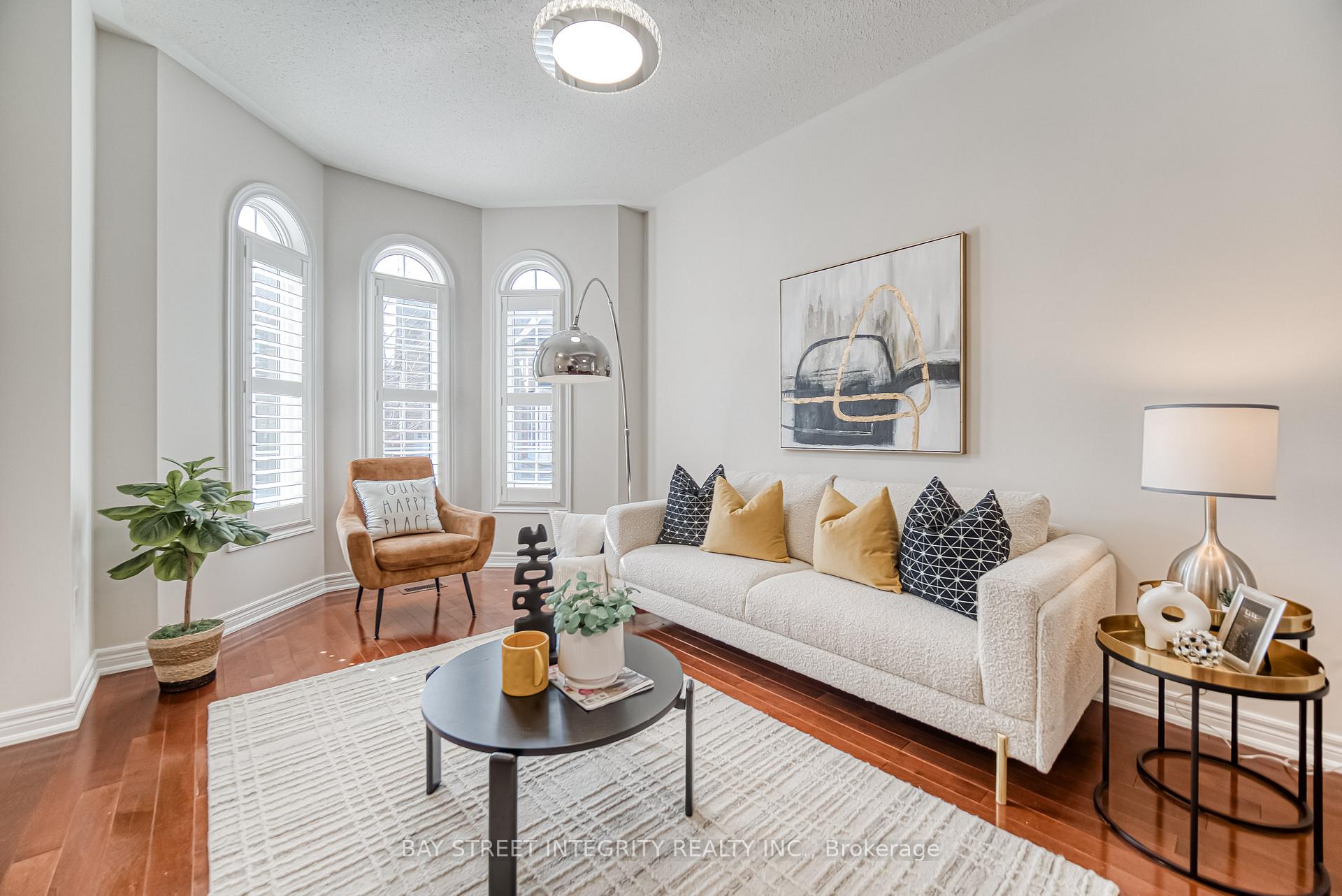 Photo 7 of 116 Holst Avenue, Markham, Berczy — HOMEH