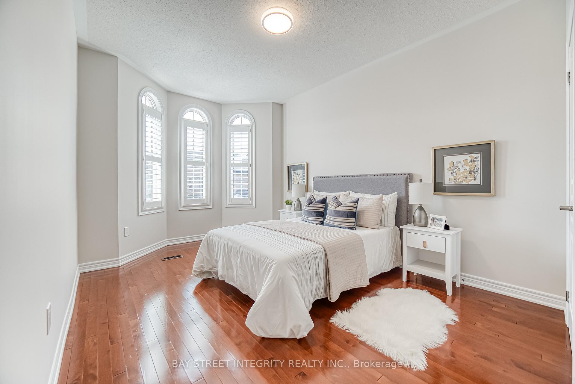 Photo 40 of 116 Holst Avenue, Markham, Berczy — HOMEH