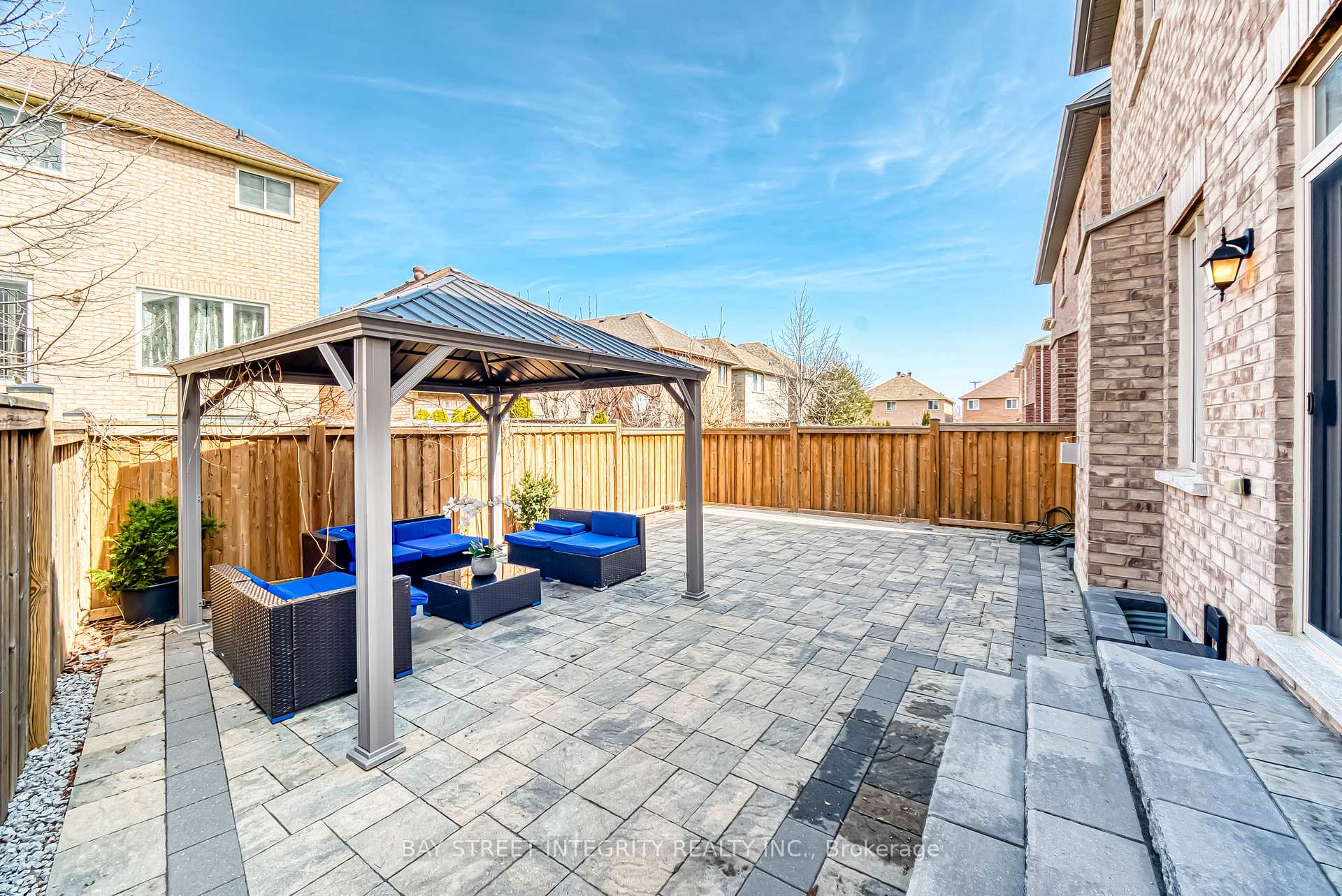 Photo 44 of 116 Holst Avenue, Markham, Berczy — HOMEH