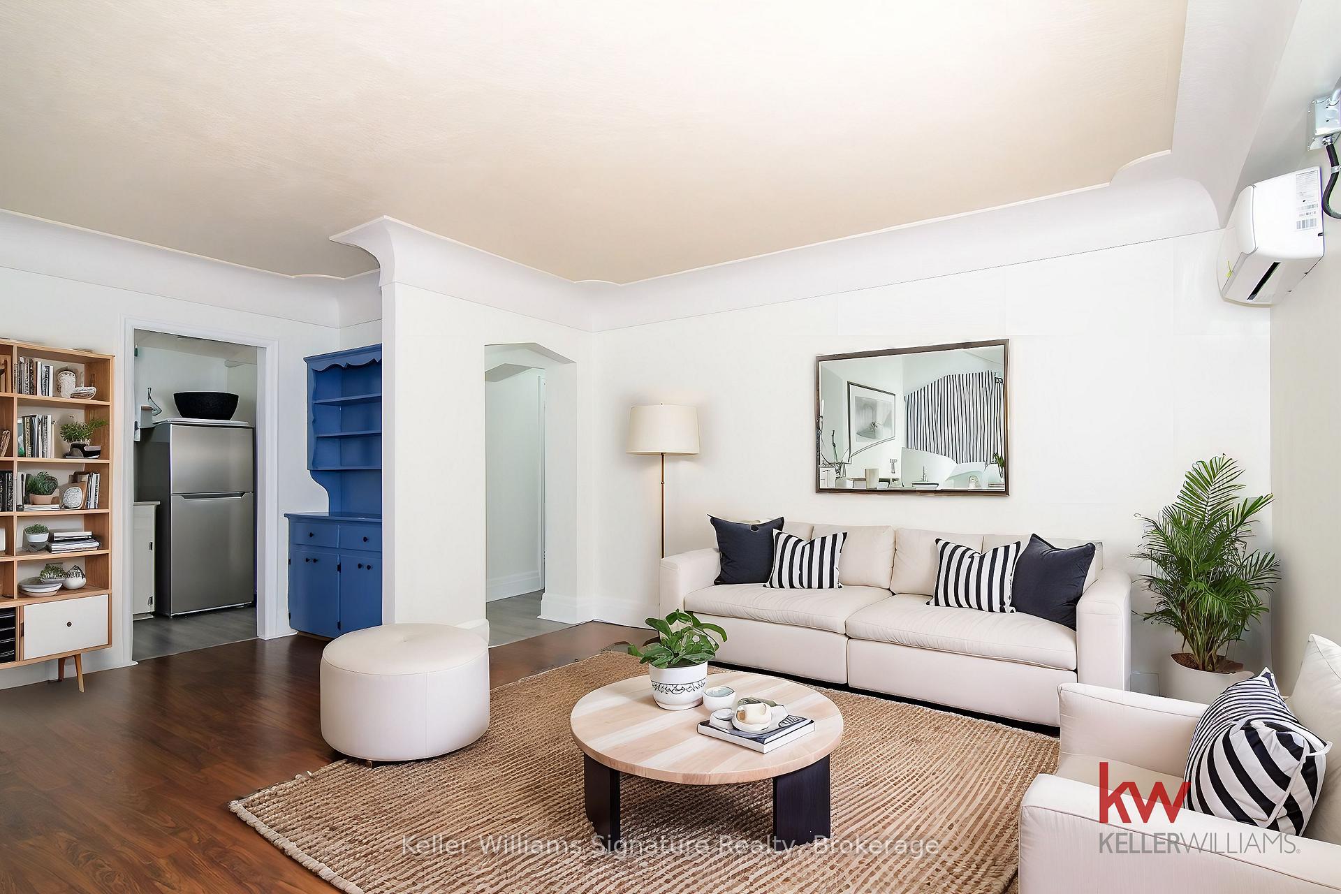 Photo 1 of Unit 2, 145 Victoria Avenue S, Hamilton, Stinson — HOMEH