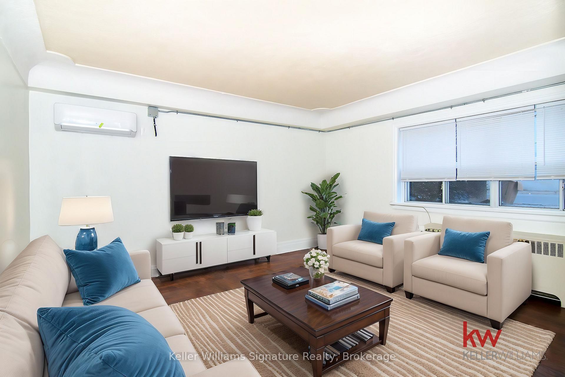 Photo 3 of Unit 2, 145 Victoria Avenue S, Hamilton, Stinson — HOMEH