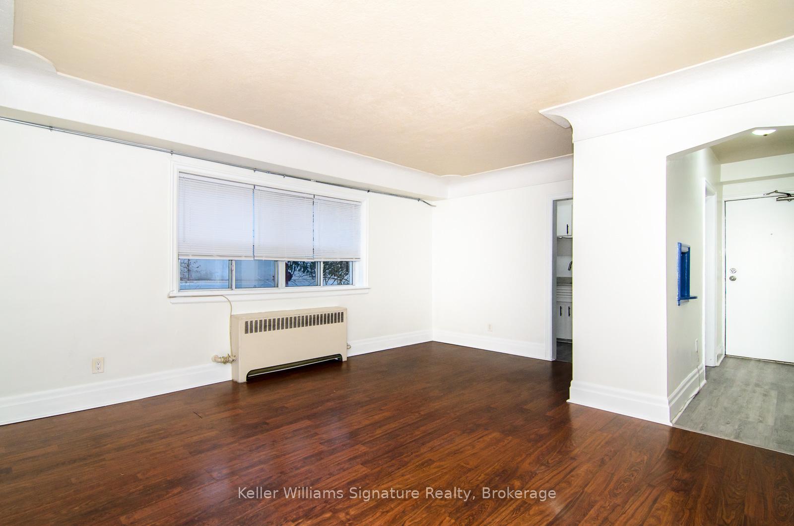 Photo 5 of Unit 2, 145 Victoria Avenue S, Hamilton, Stinson — HOMEH