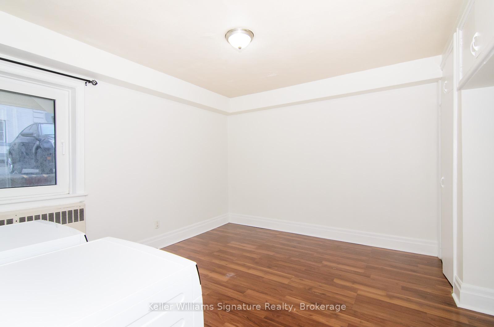 Photo 7 of Unit 2, 145 Victoria Avenue S, Hamilton, Stinson — HOMEH