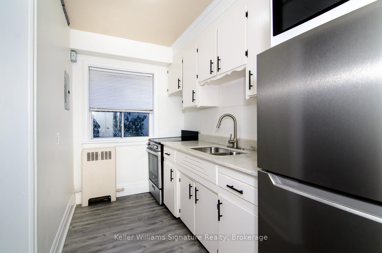 Photo 11 of Unit 2, 145 Victoria Avenue S, Hamilton, Stinson — HOMEH
