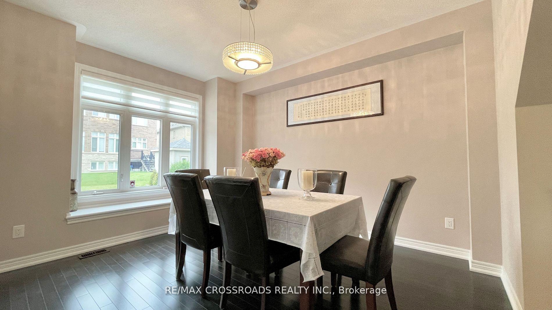Photo 13 of 103 Glengordon Crescent, Markham, Angus Glen — HOMEH
