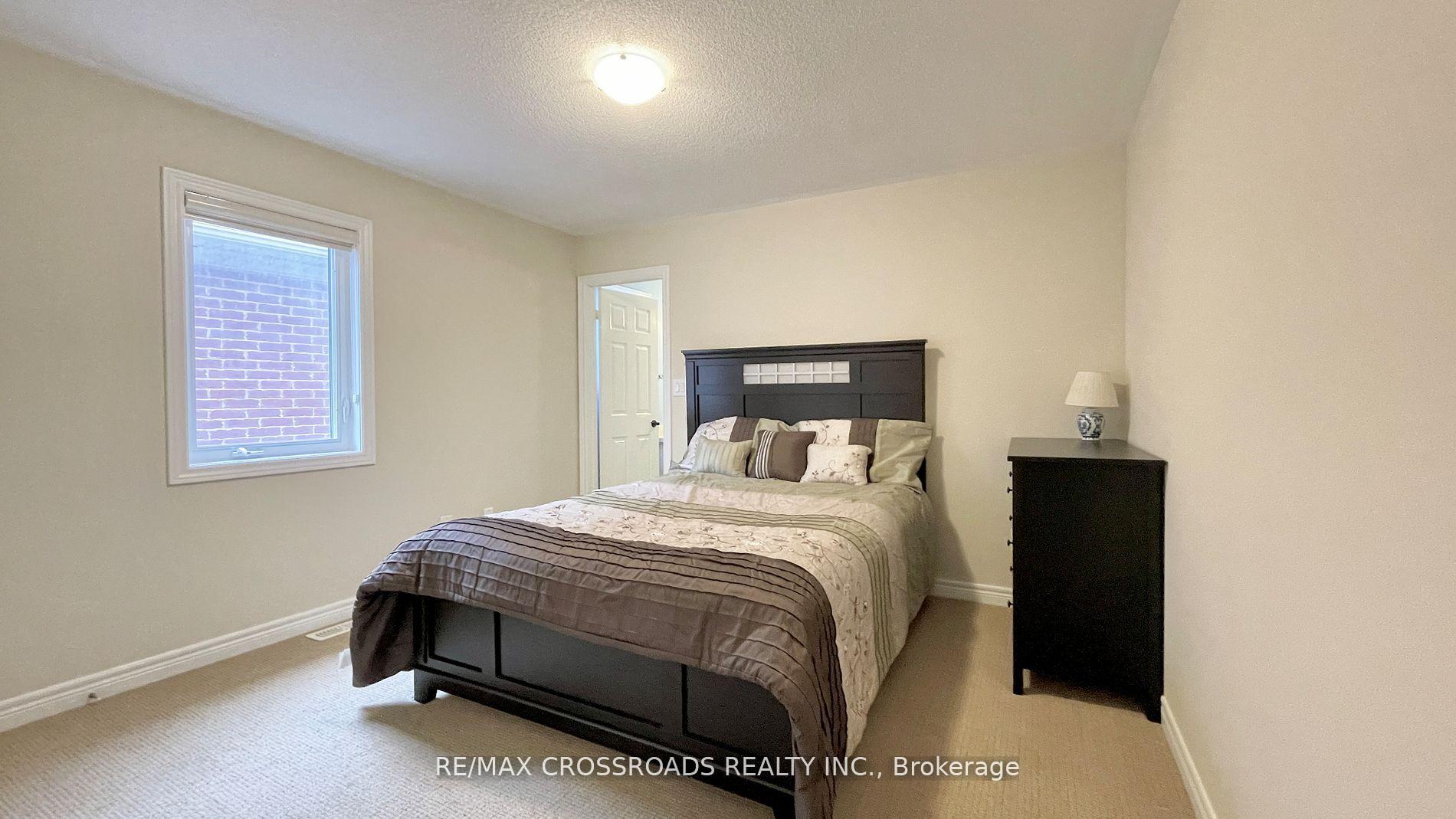 Photo 23 of 103 Glengordon Crescent, Markham, Angus Glen — HOMEH