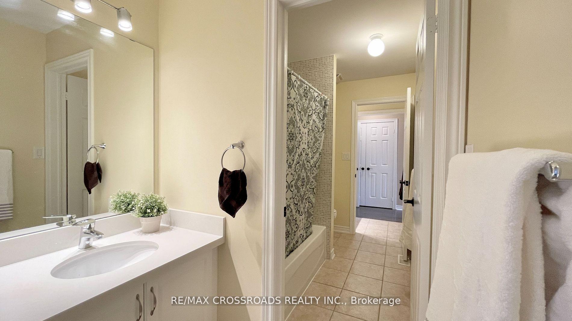 Photo 26 of 103 Glengordon Crescent, Markham, Angus Glen — HOMEH