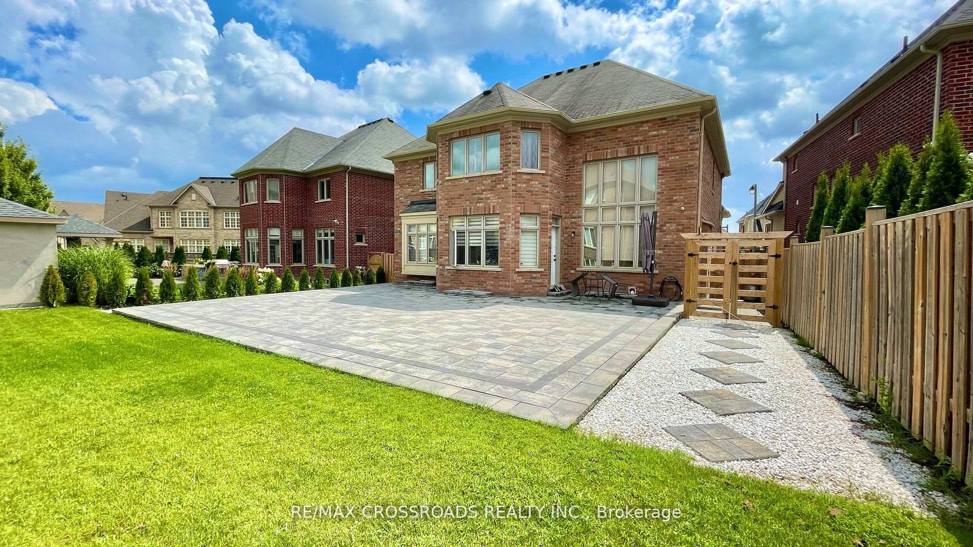 Photo 38 of 103 Glengordon Crescent, Markham, Angus Glen — HOMEH