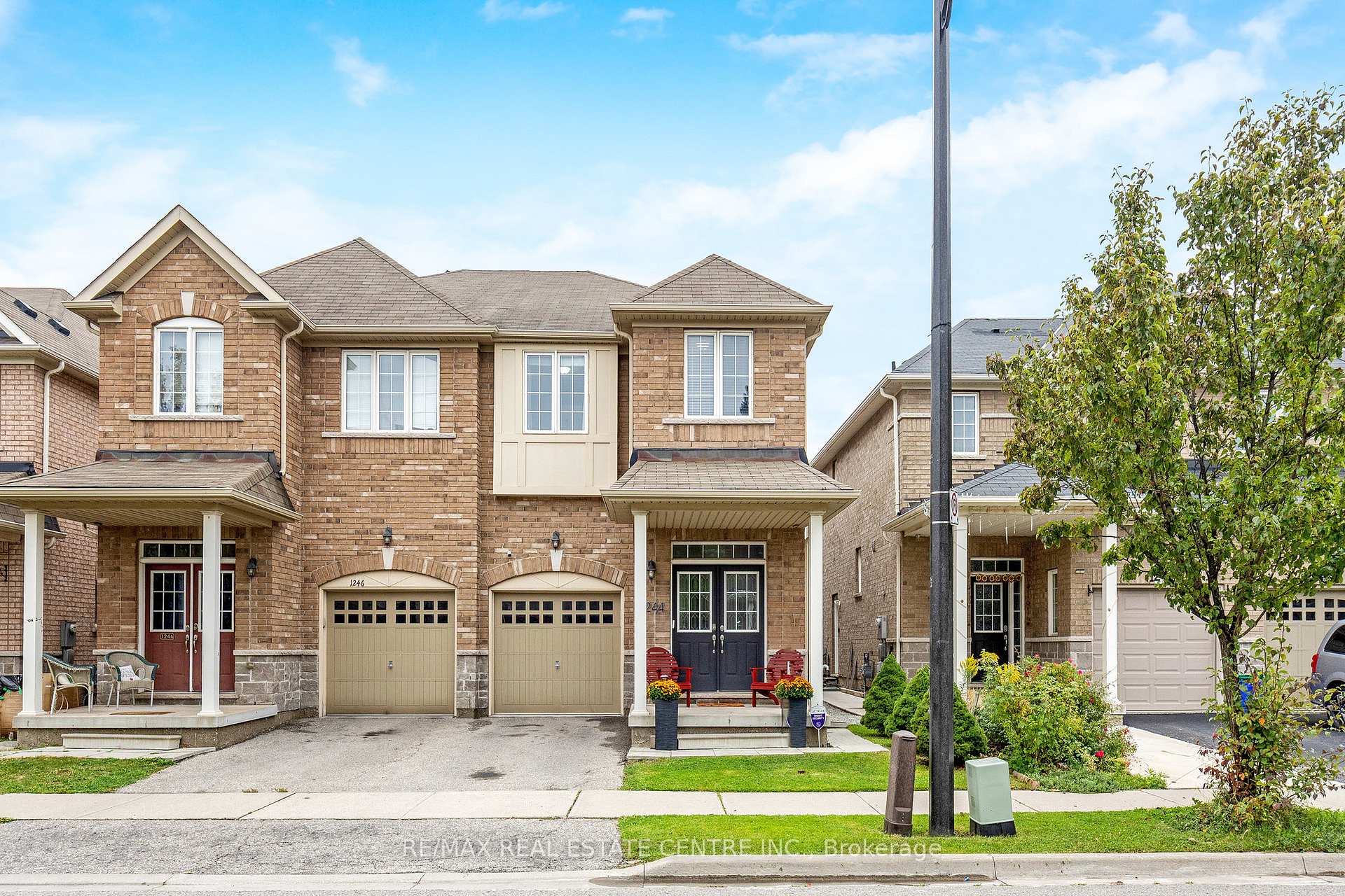 Photo 2 of 1244 Ruddy Crescent, Milton, Beaty — HOMEH