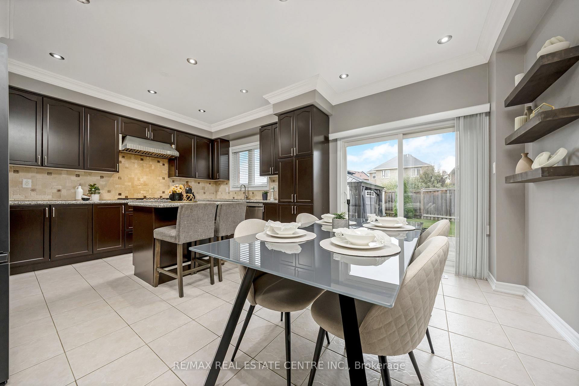 Photo 12 of 1244 Ruddy Crescent, Milton, Beaty — HOMEH