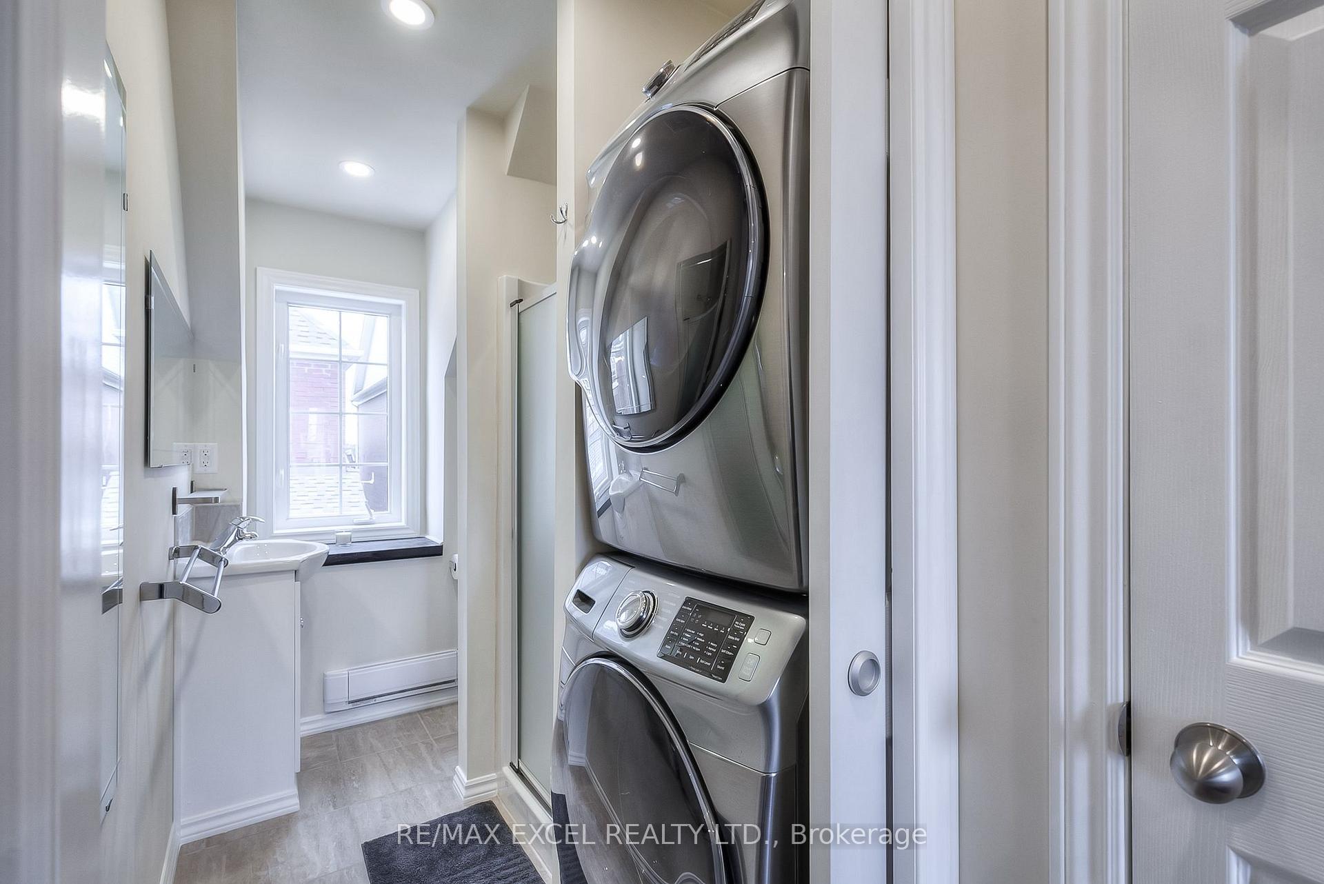 Photo 12 of Unit Coach, 161 Walkerville Road, Markham, Cornell — HOMEH