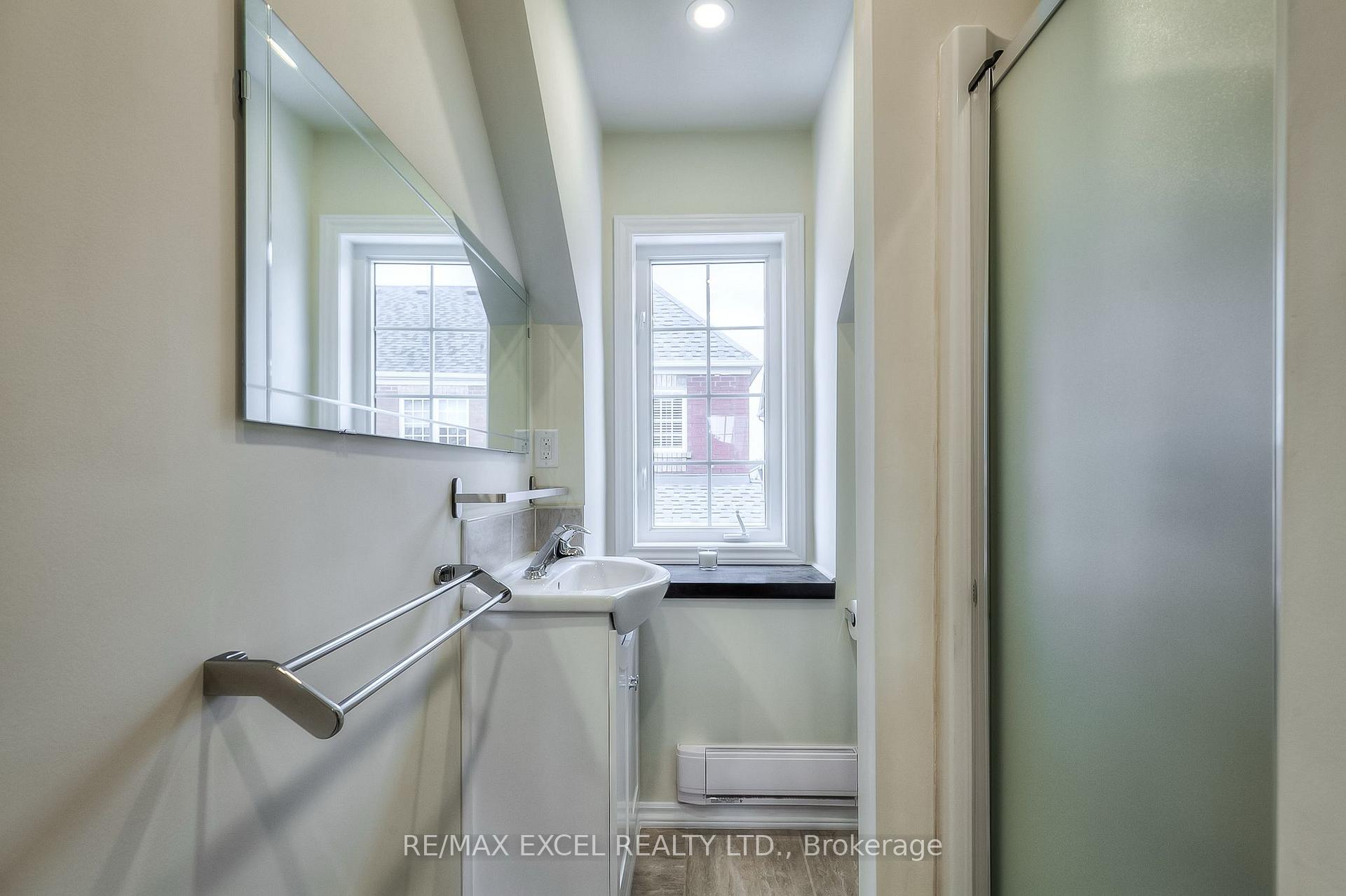 Photo 14 of Unit Coach, 161 Walkerville Road, Markham, Cornell — HOMEH