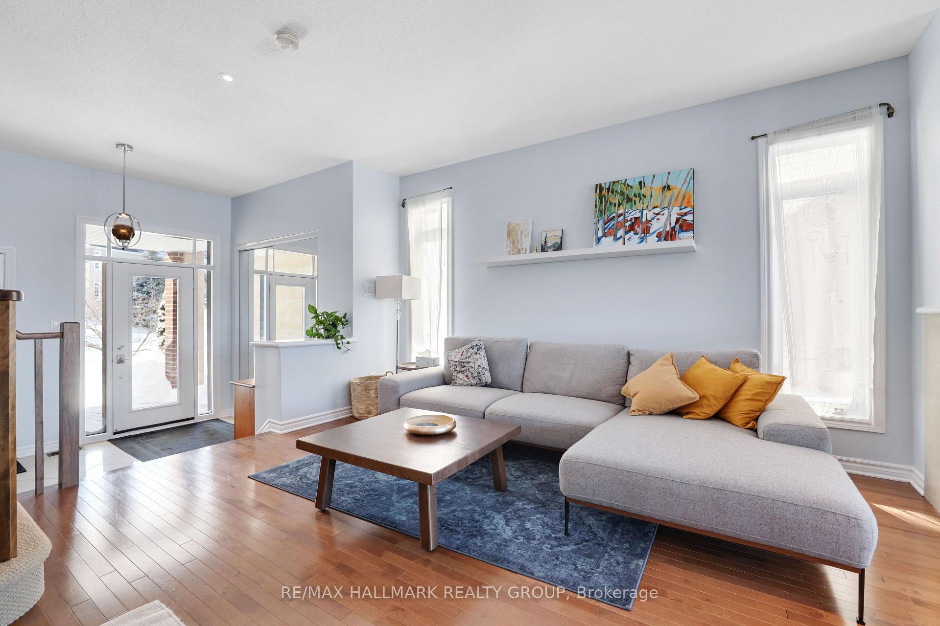 Photo 10 of 174 Kinghaven Crescent, Ottawa, Kanata - Bridlewood — HOMEH