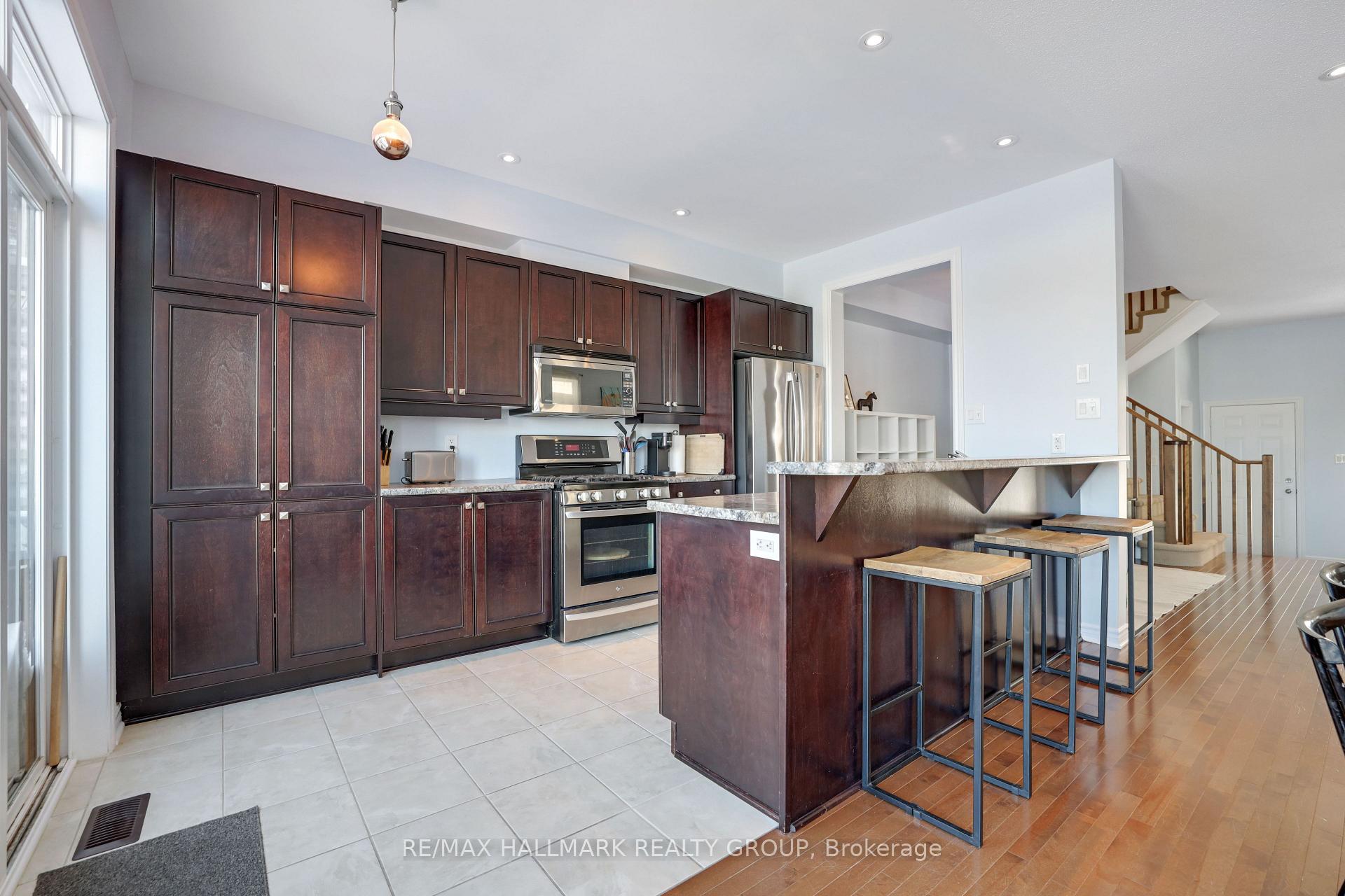 Photo 17 of 174 Kinghaven Crescent, Ottawa, Kanata - Bridlewood — HOMEH