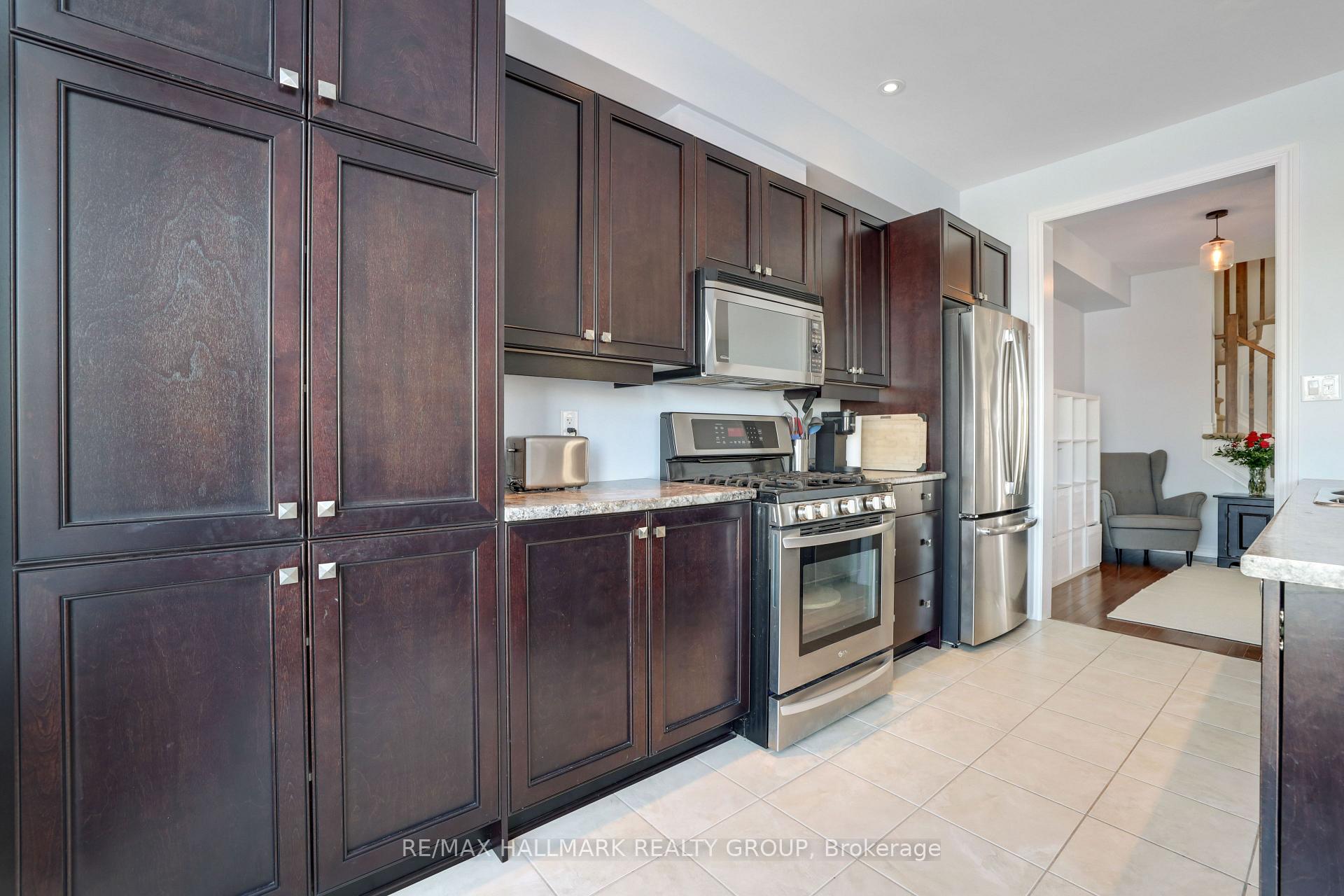 Photo 18 of 174 Kinghaven Crescent, Ottawa, Kanata - Bridlewood — HOMEH