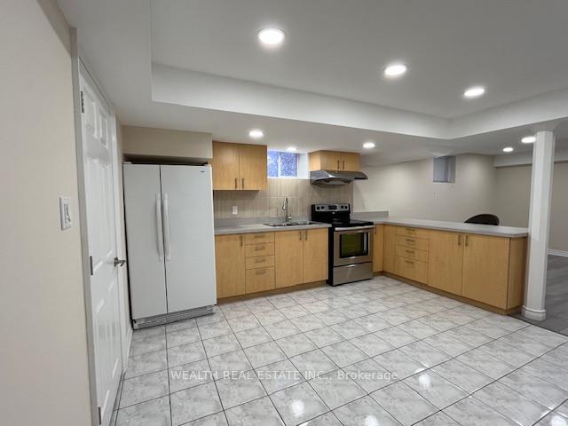 Photo 3 of Unit Basement, 94 Peshawar Avenue, Markham, Village Green-South Unionville — HOMEH