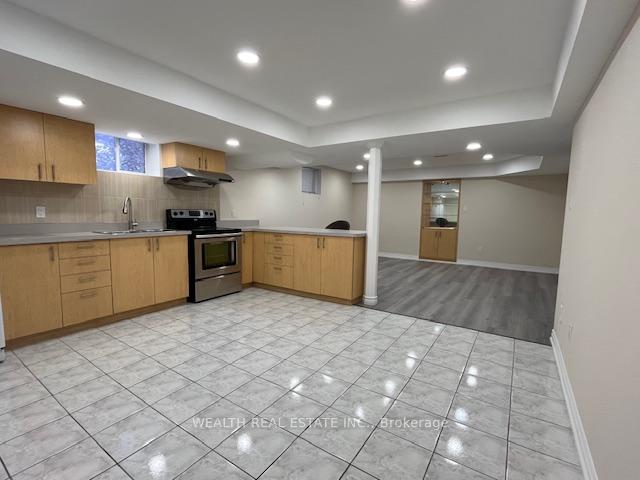 Photo 4 of Unit Basement, 94 Peshawar Avenue, Markham, Village Green-South Unionville — HOMEH