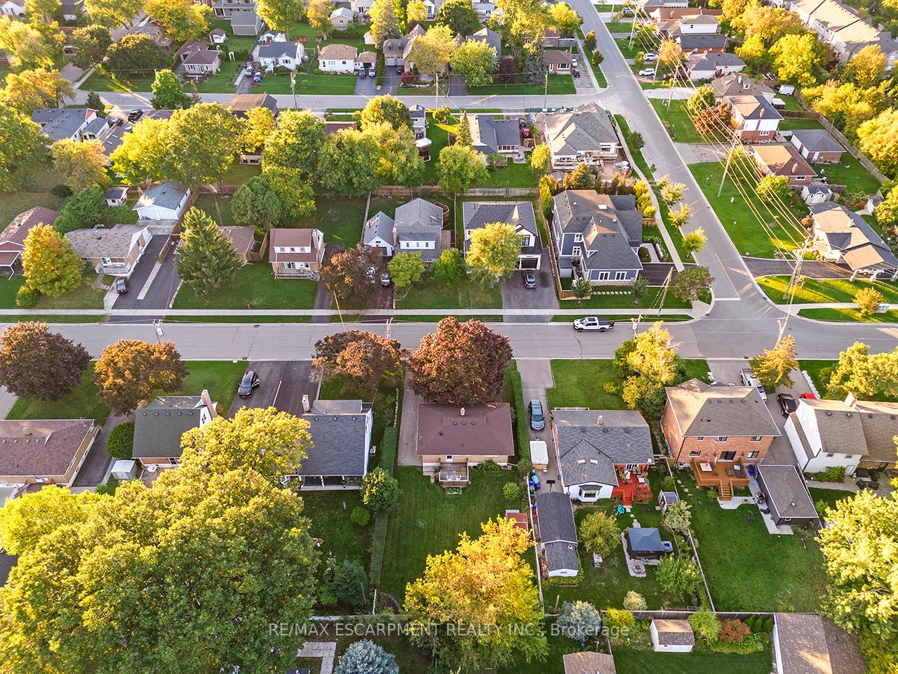 Photo 48 of 207 Elmwood Crescent, Milton, Bronte Meadows — HOMEH
