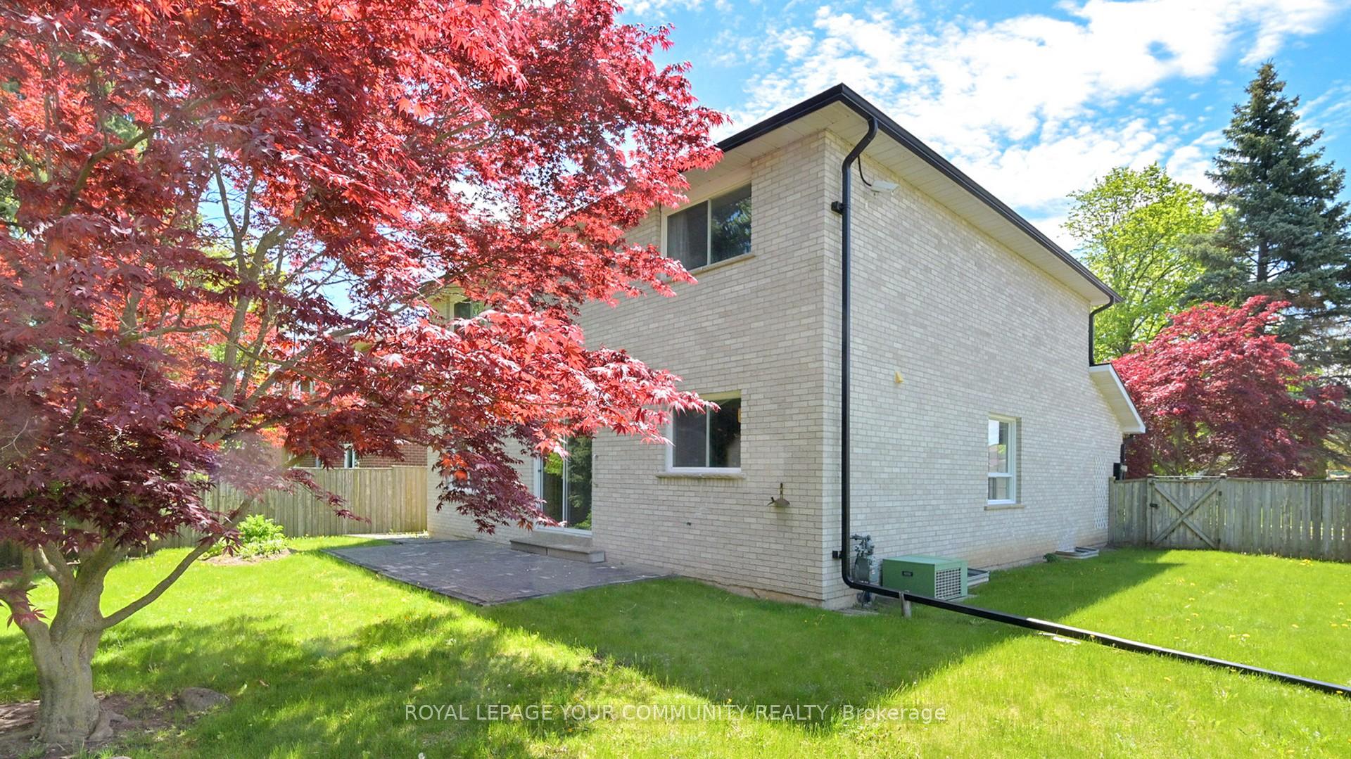 Photo 6 of 2 Hemlock Drive, Markham, Raymerville — HOMEH
