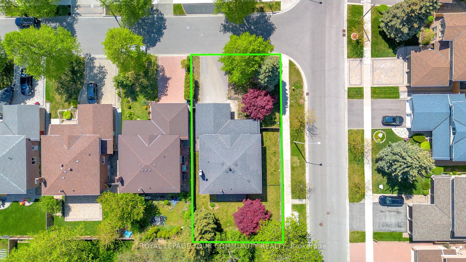 Photo 9 of 2 Hemlock Drive, Markham, Raymerville — HOMEH