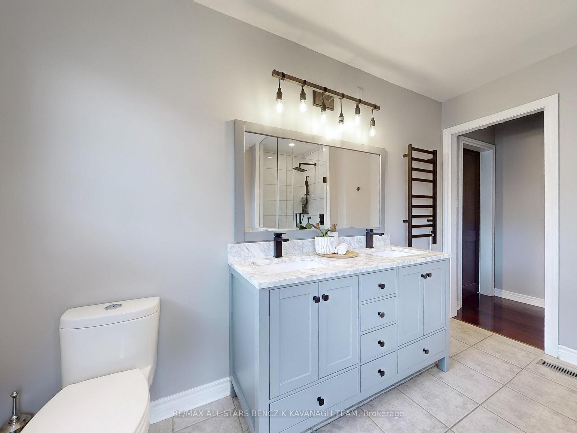 Photo 14 of 27 Spring Meadow Avenue, Markham, Cornell — HOMEH