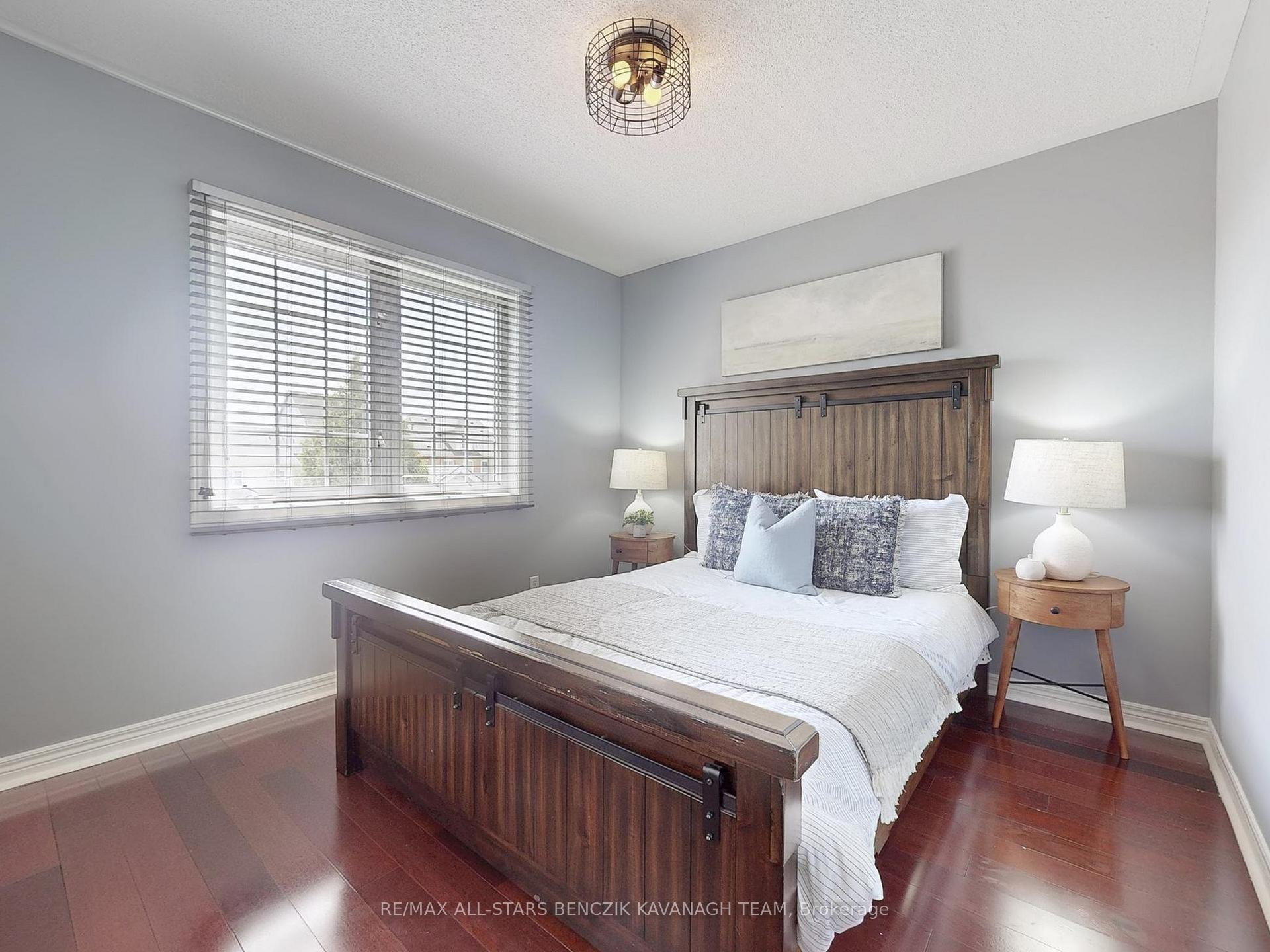 Photo 15 of 27 Spring Meadow Avenue, Markham, Cornell — HOMEH