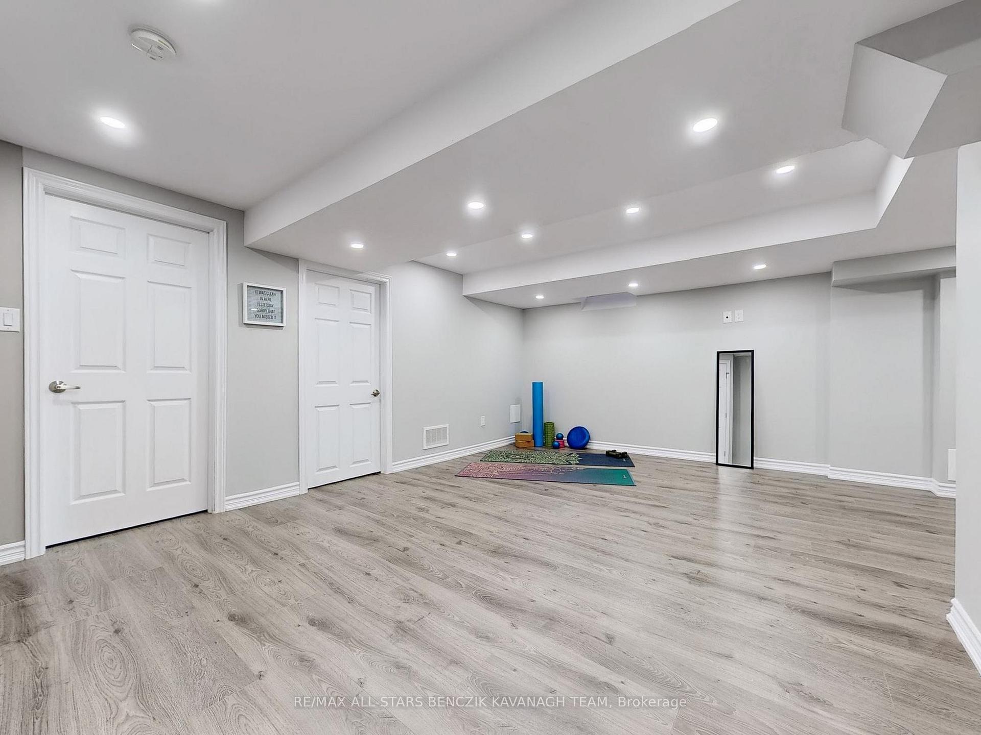 Photo 19 of 27 Spring Meadow Avenue, Markham, Cornell — HOMEH