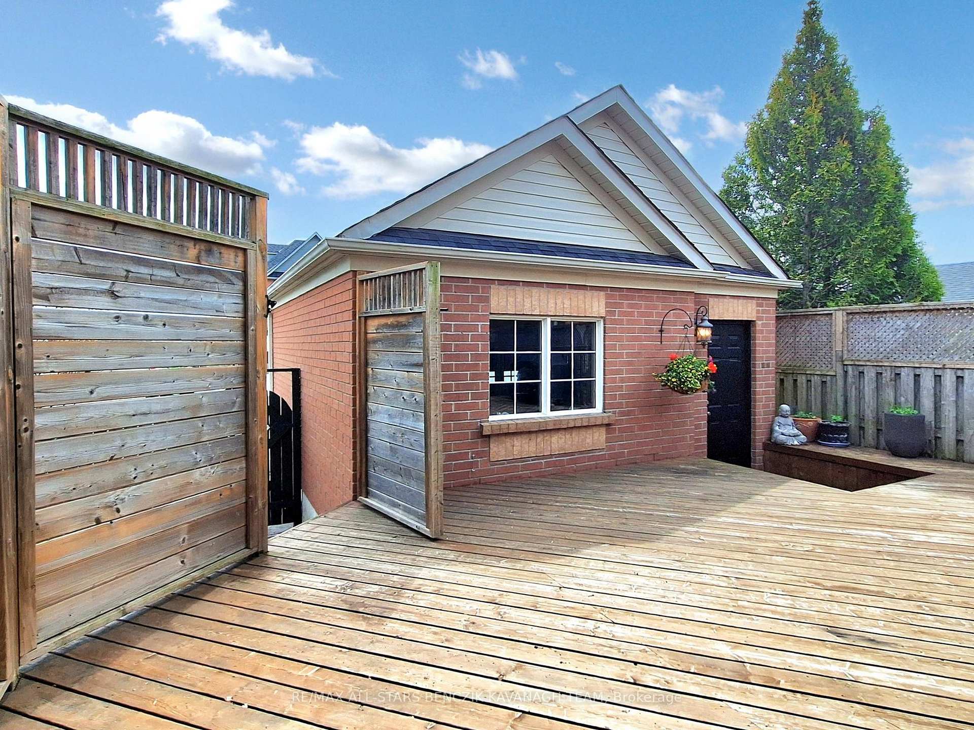 Photo 26 of 27 Spring Meadow Avenue, Markham, Cornell — HOMEH