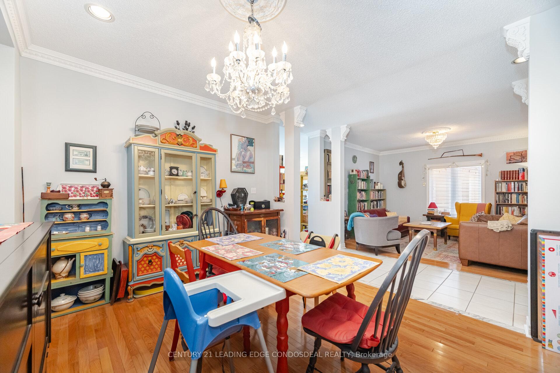 Photo 12 of 585 Highglen Avenue, Markham, Middlefield — HOMEH