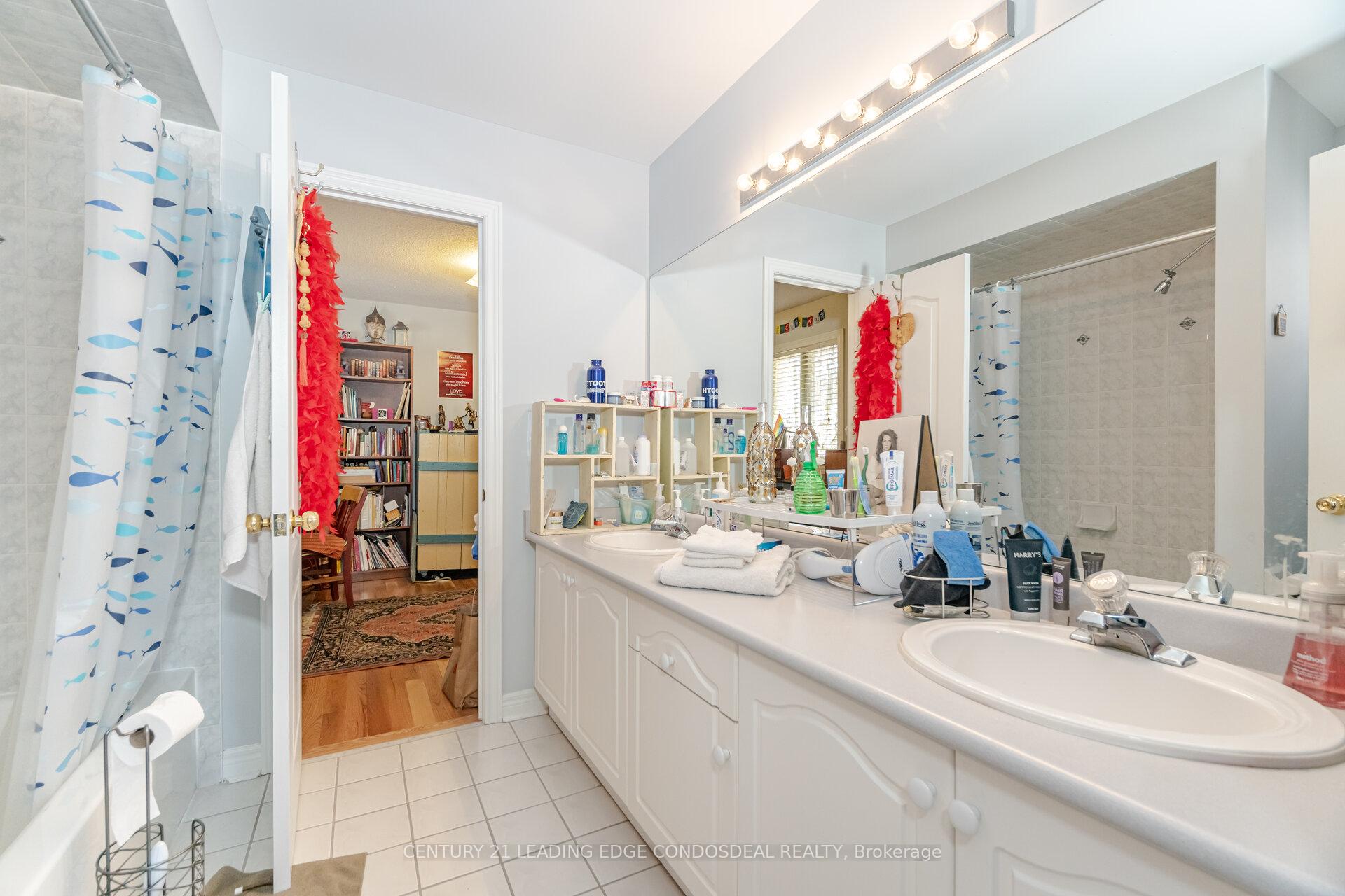 Photo 33 of 585 Highglen Avenue, Markham, Middlefield — HOMEH
