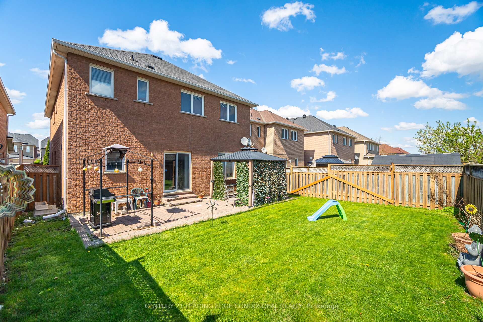 Photo 46 of 585 Highglen Avenue, Markham, Middlefield — HOMEH