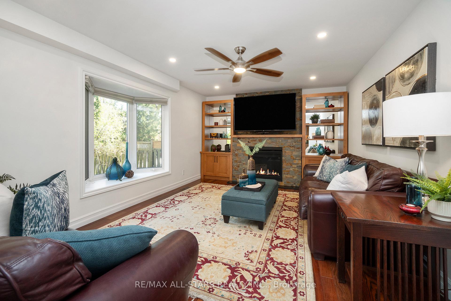 Photo 17 of 15 James Speight Road, Markham, Sherwood-Amberglen — HOMEH