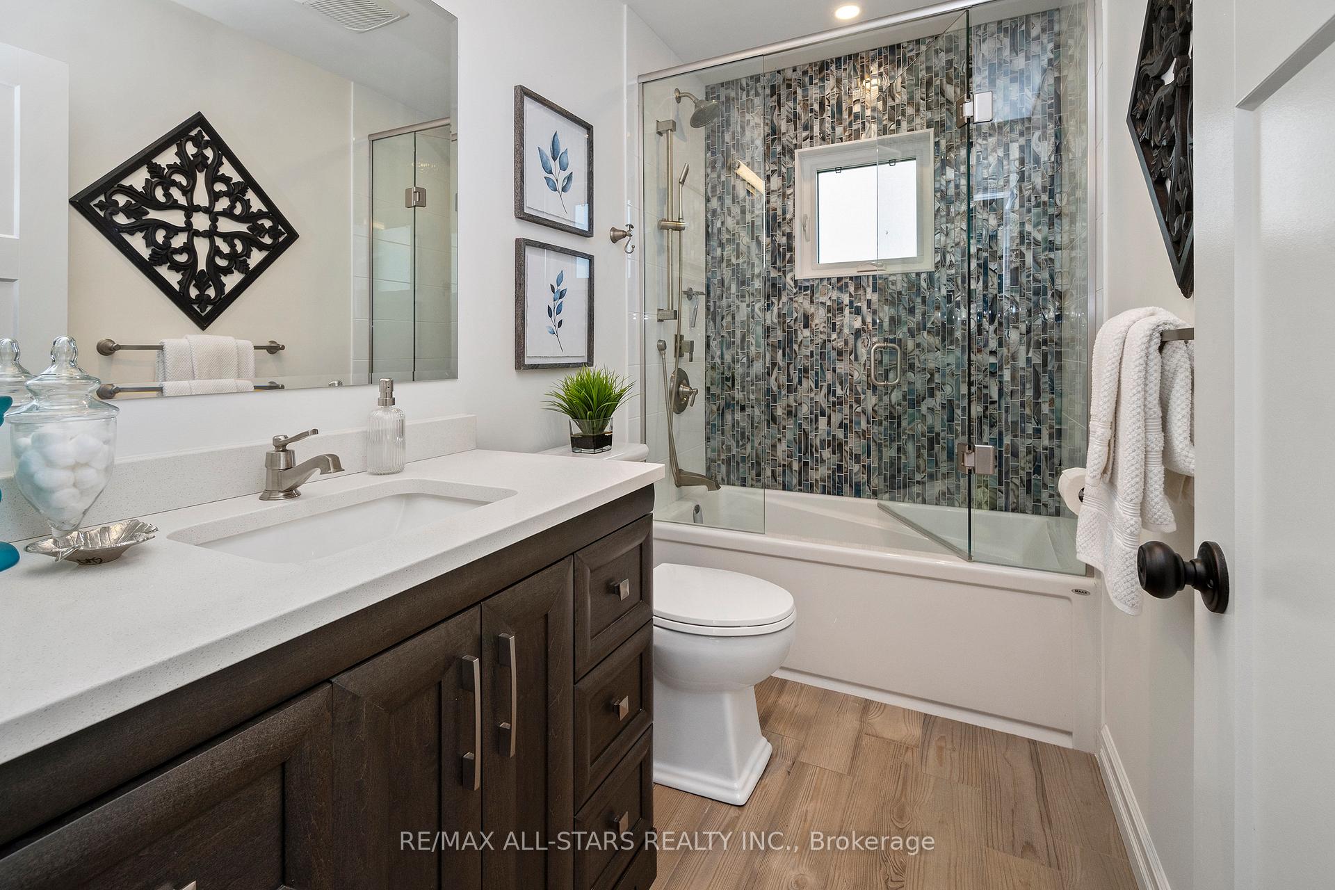 Photo 28 of 15 James Speight Road, Markham, Sherwood-Amberglen — HOMEH