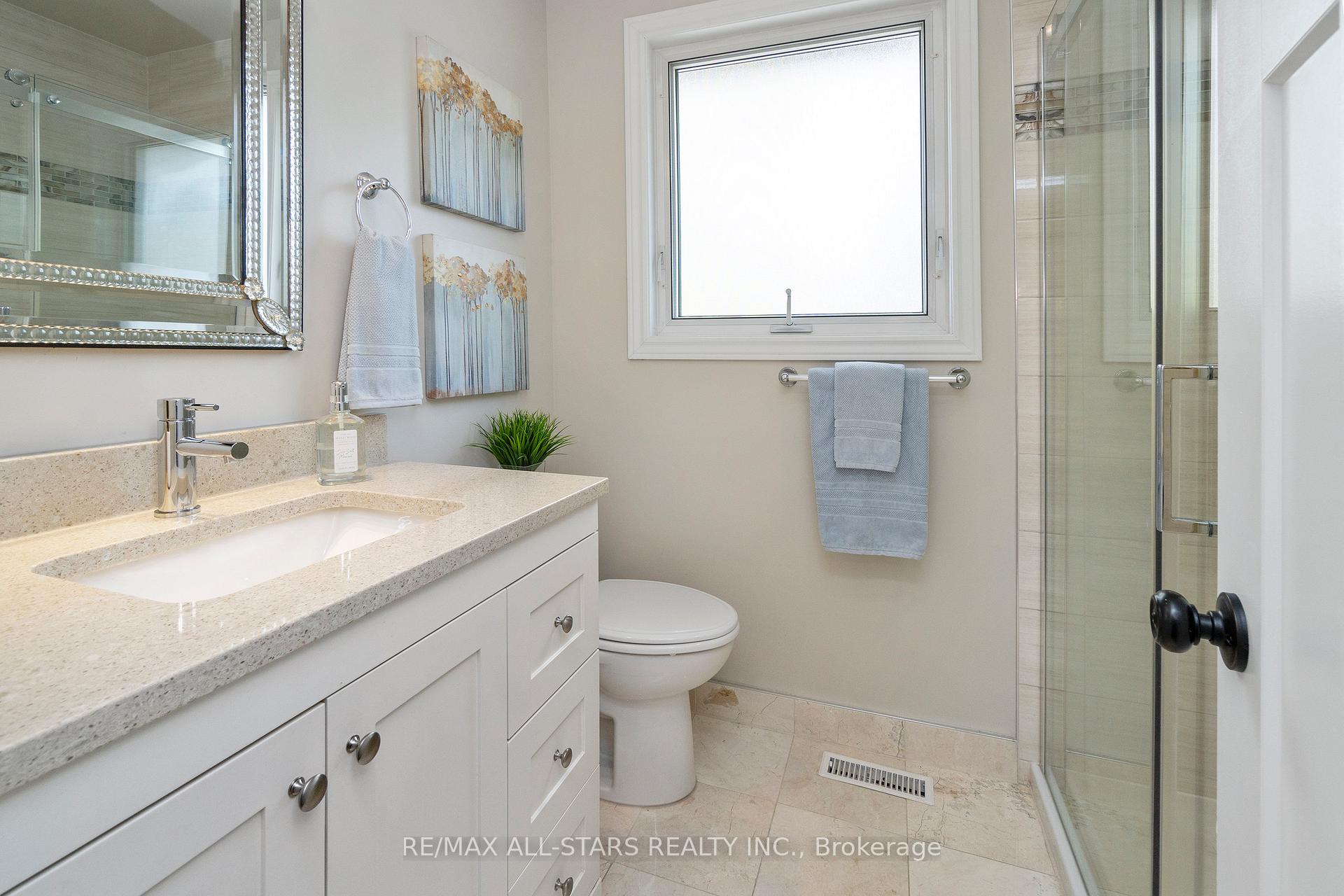 Photo 32 of 15 James Speight Road, Markham, Sherwood-Amberglen — HOMEH