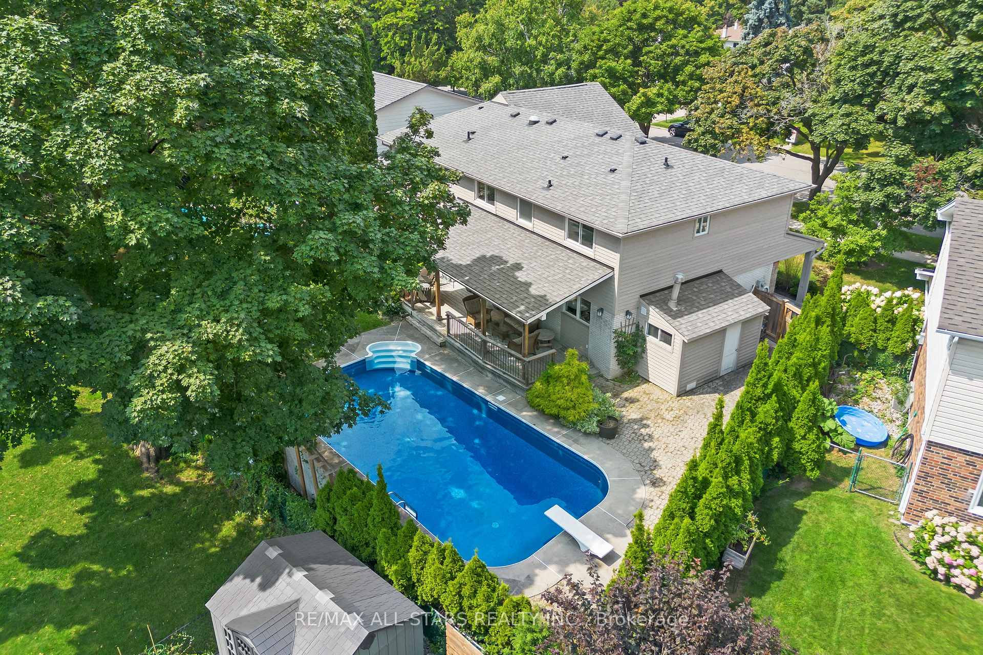 Photo 39 of 15 James Speight Road, Markham, Sherwood-Amberglen — HOMEH
