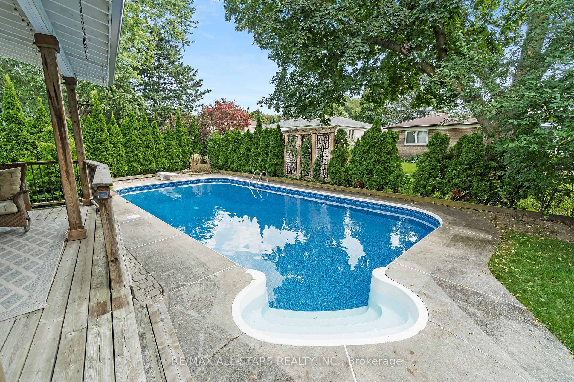 Photo 40 of 15 James Speight Road, Markham, Sherwood-Amberglen — HOMEH