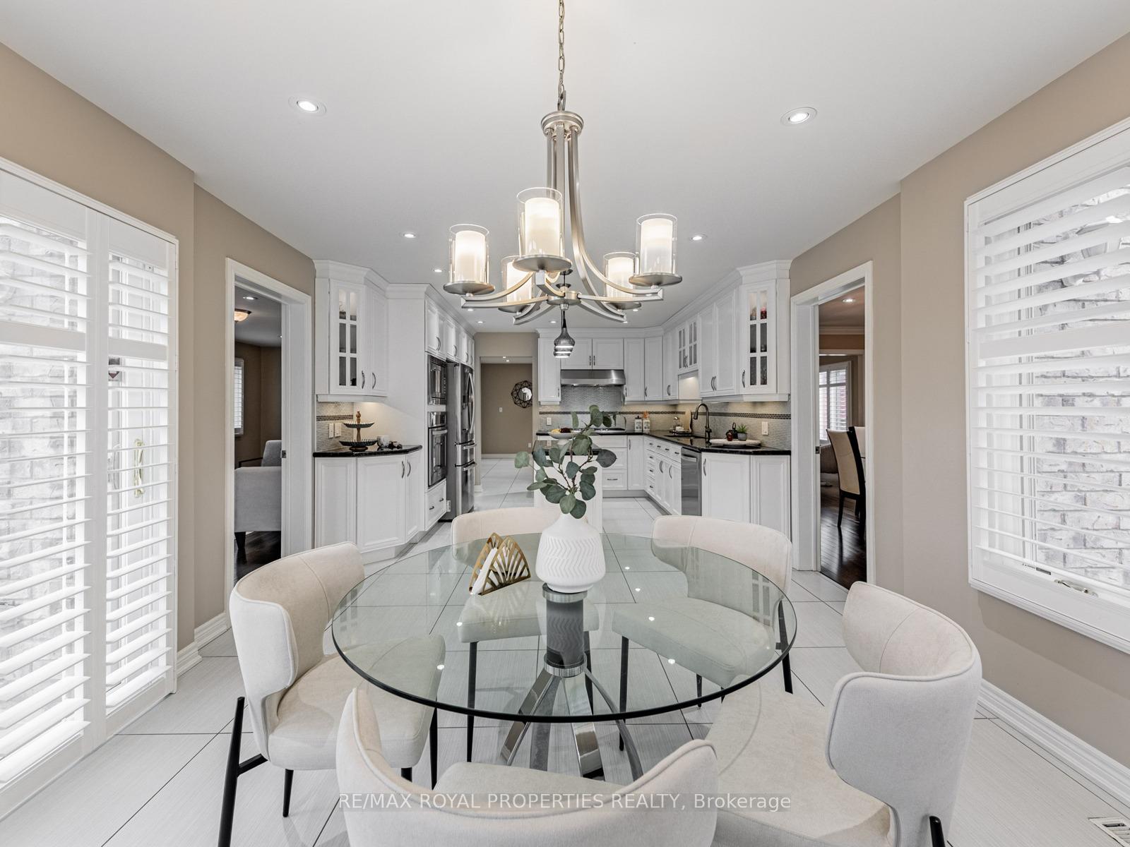 Photo 14 of 34 Windhill Road, Markham, Milliken Mills East — HOMEH