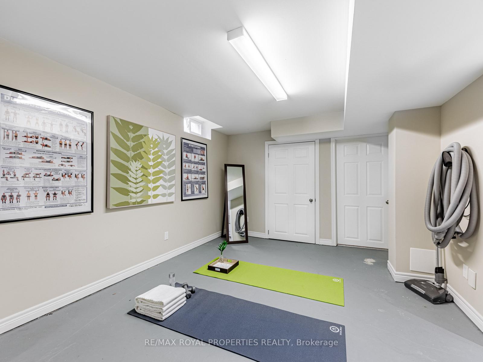 Photo 21 of 34 Windhill Road, Markham, Milliken Mills East — HOMEH