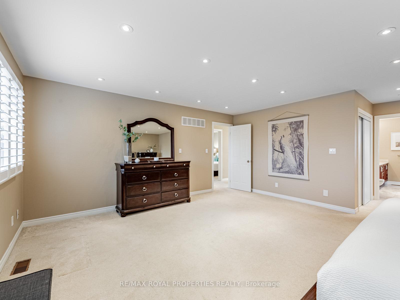 Photo 31 of 34 Windhill Road, Markham, Milliken Mills East — HOMEH