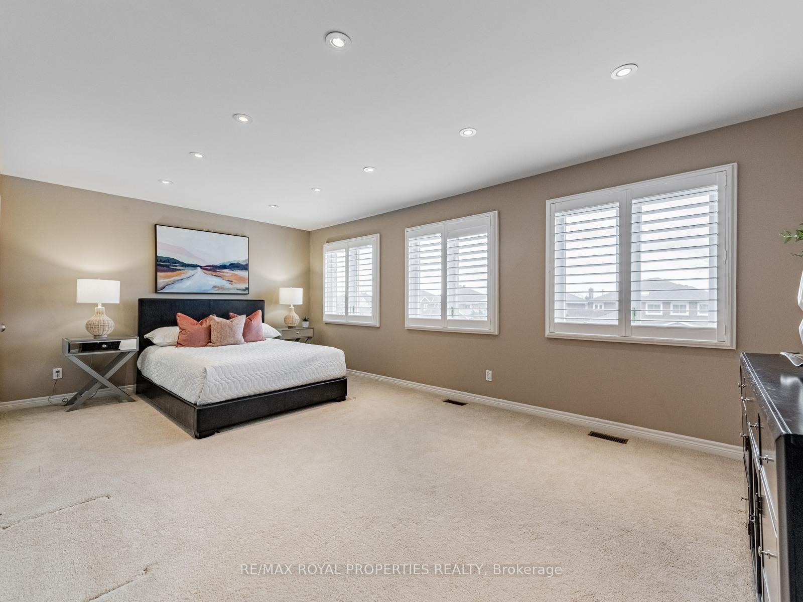Photo 39 of 34 Windhill Road, Markham, Milliken Mills East — HOMEH