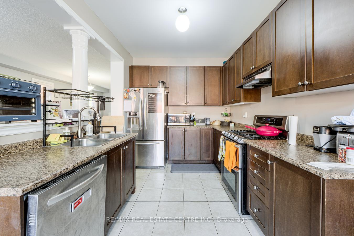 Photo 13 of 494 Landsborough Avenue, Milton, Scott — HOMEH