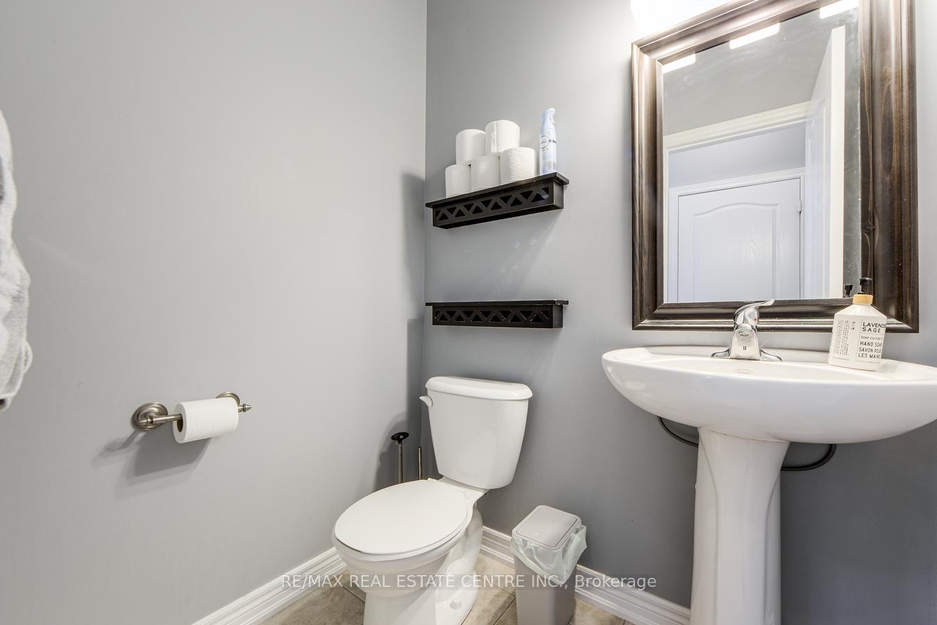 Photo 17 of 494 Landsborough Avenue, Milton, Scott — HOMEH