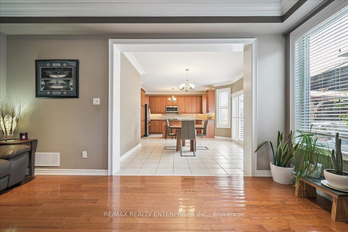 Photo 7 of 1027 Laidlaw Drive, Milton, Clarke — HOMEH